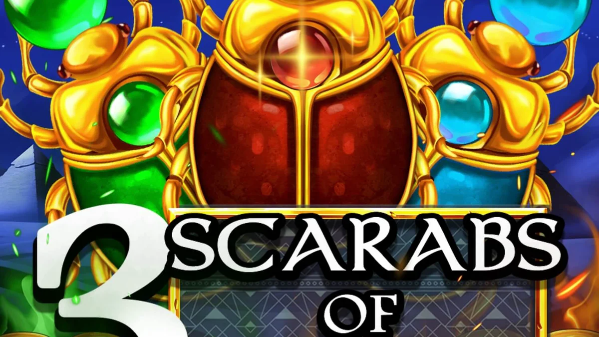 Tampilan visual slot 3 Scarabs of Fortune dengan latar belakang piramida Mesir.